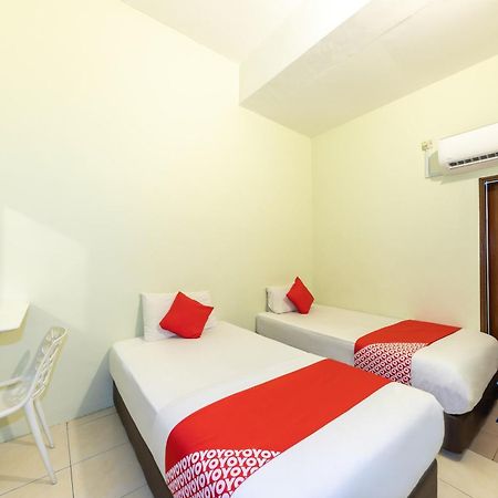 Super Oyo 432 My 7Days Inn Джохор Бахру Екстериор снимка