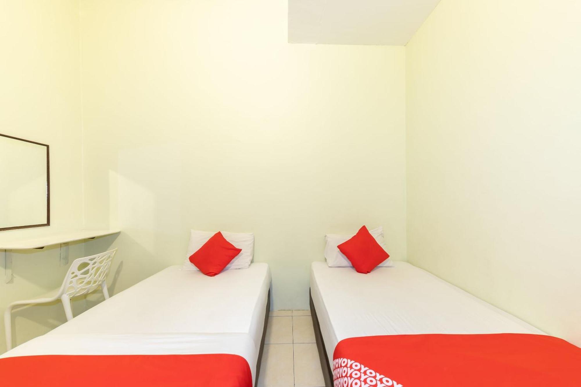 Super Oyo 432 My 7Days Inn Джохор Бахру Екстериор снимка