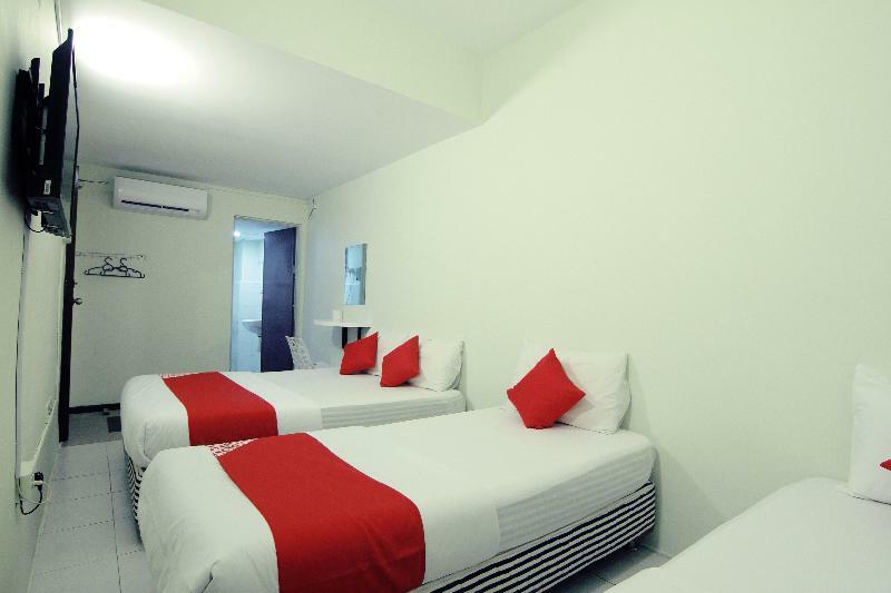 Super Oyo 432 My 7Days Inn Джохор Бахру Екстериор снимка